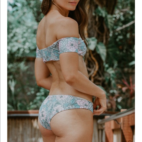 Green Wildflower Bikini - Picture 3 of 6